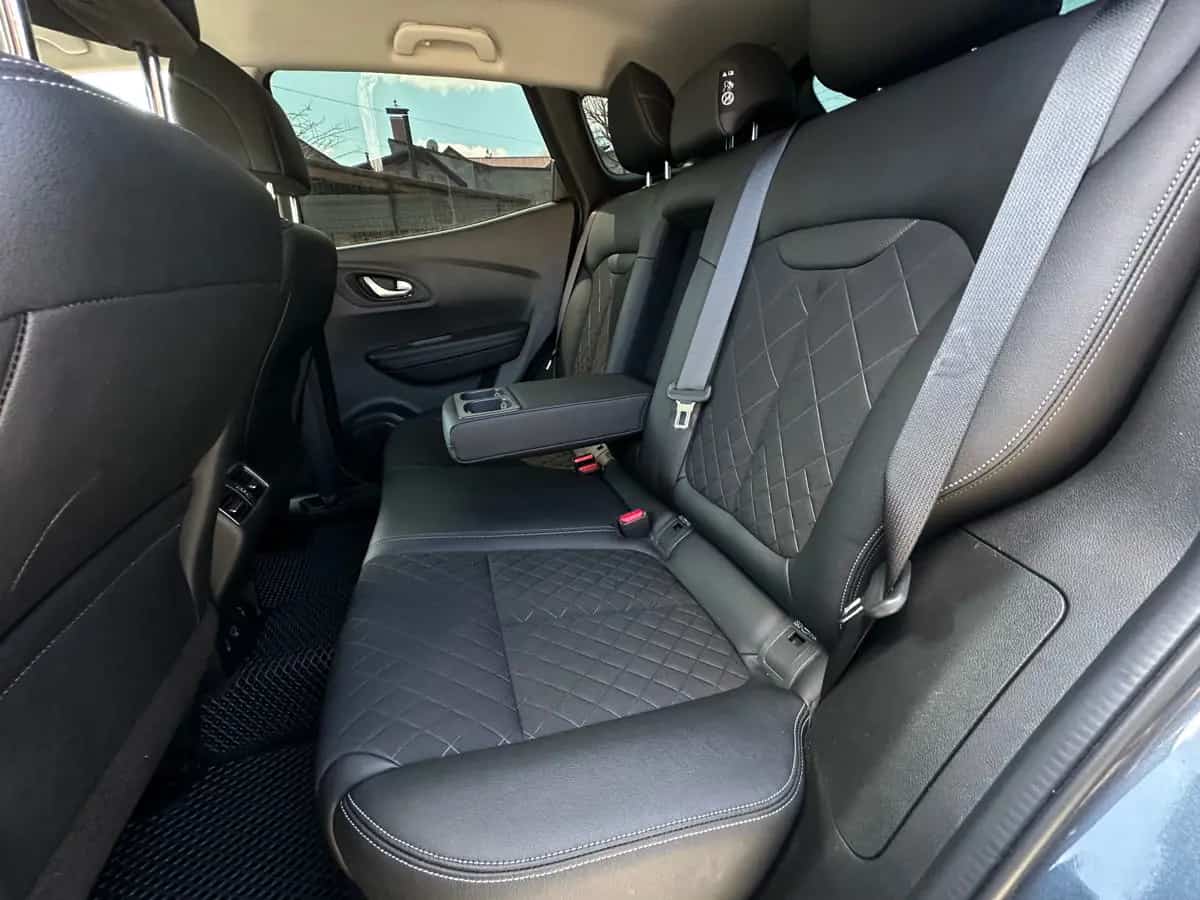 Renault Kadjar - фото 12