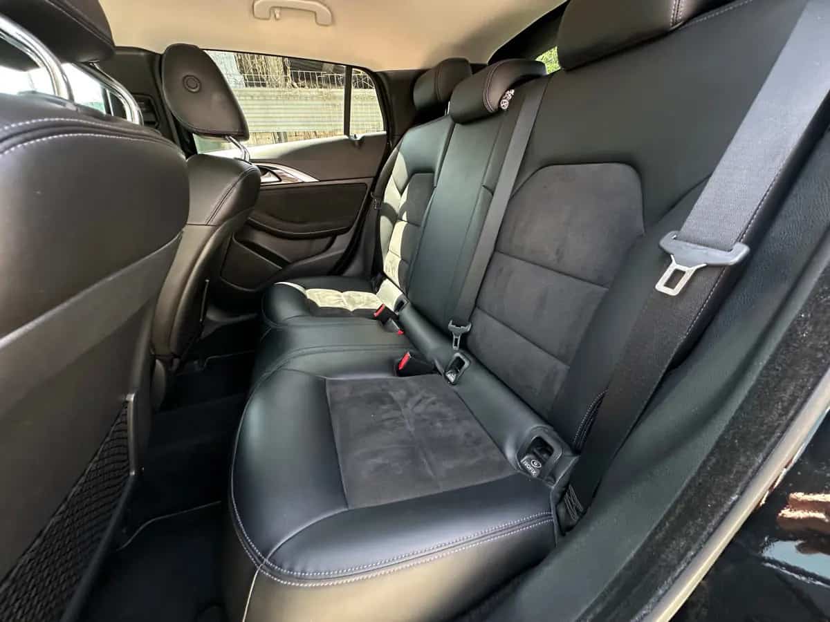 Infiniti Q30 - фото 9