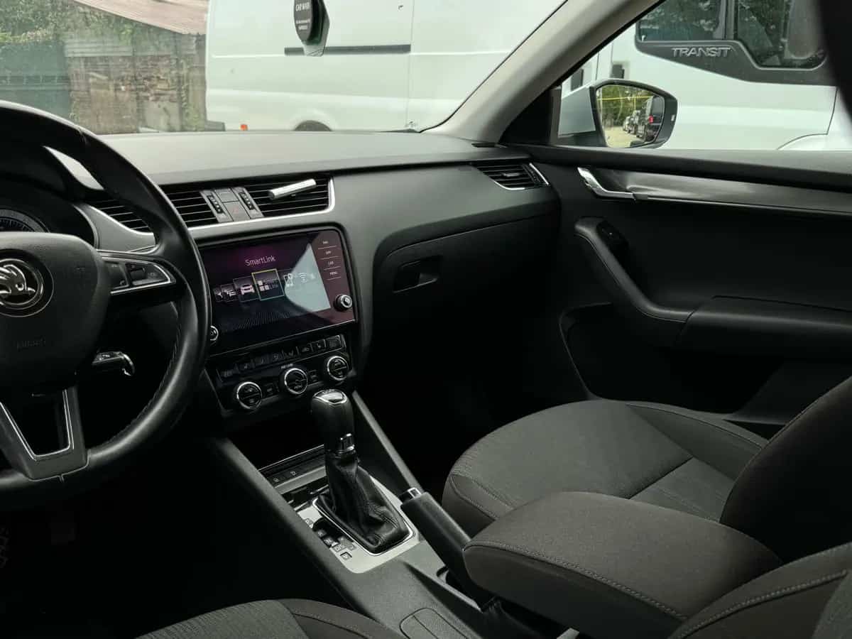 Skoda Octavia - фото 11