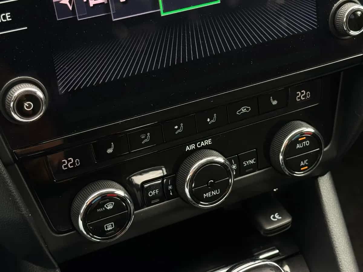 Skoda Octavia - фото 13