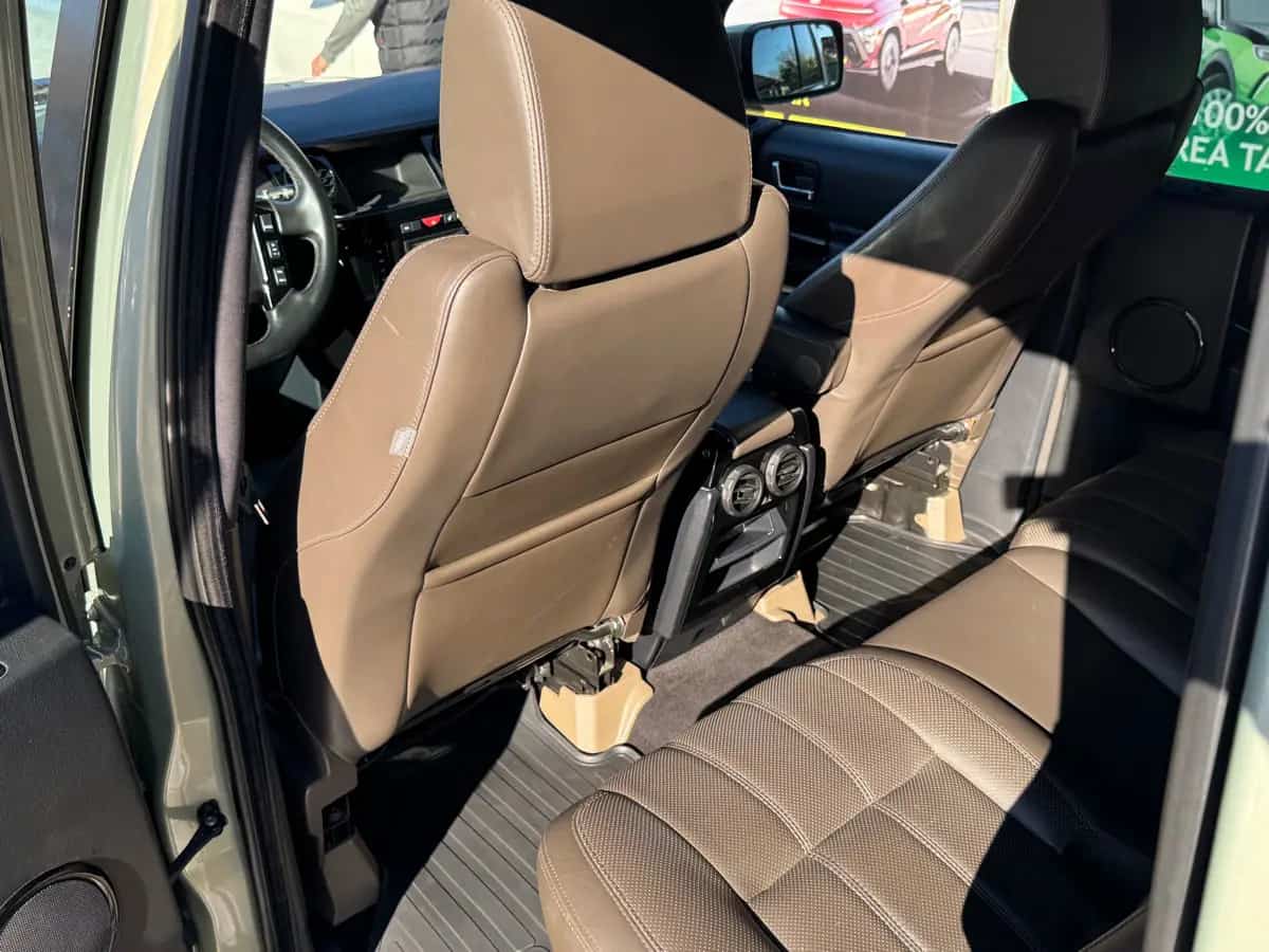 Land Rover Discovery - фото 12