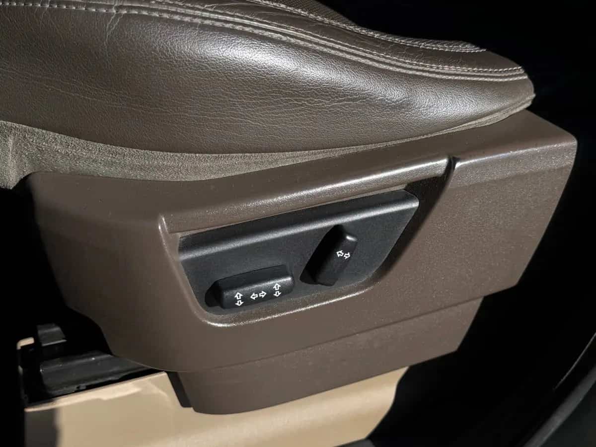 Land Rover Discovery - фото 15