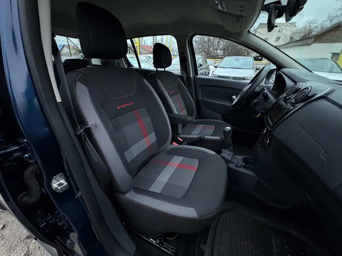 Dacia Sandero - фото 11