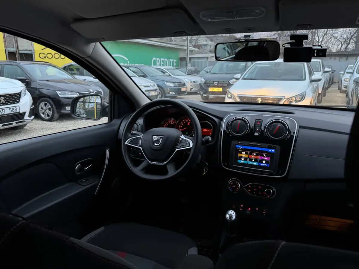 Dacia Sandero - фото 17