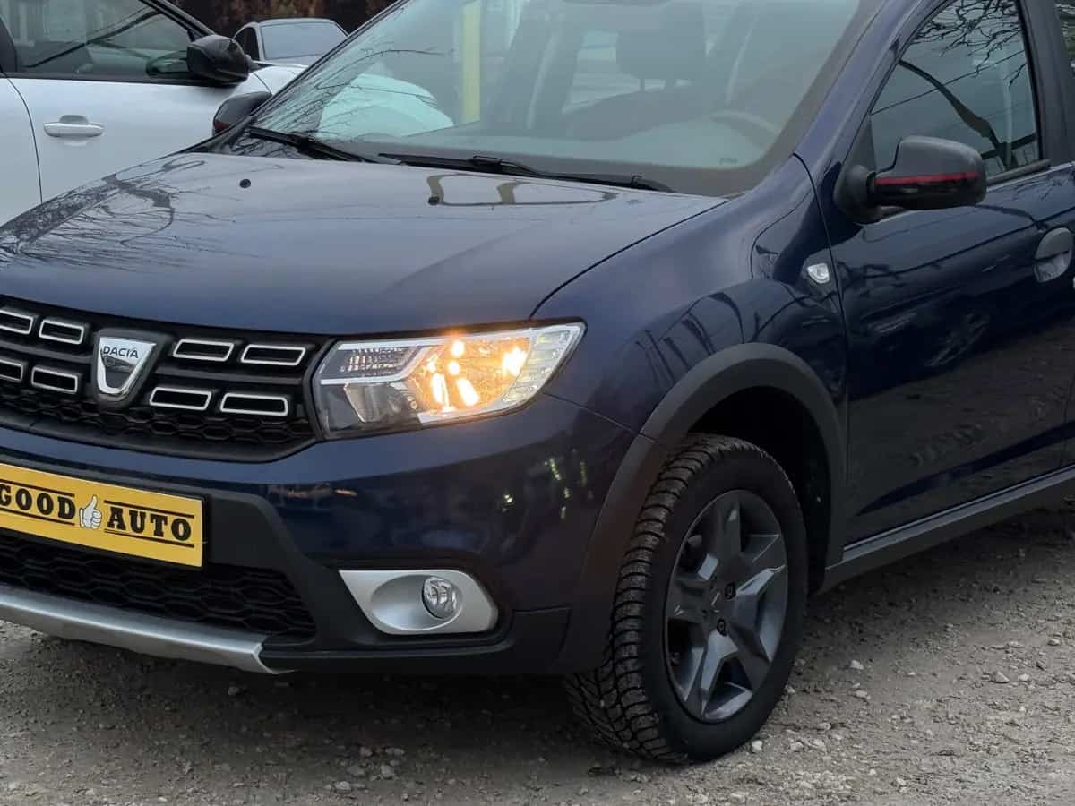 Dacia Sandero - фото 4