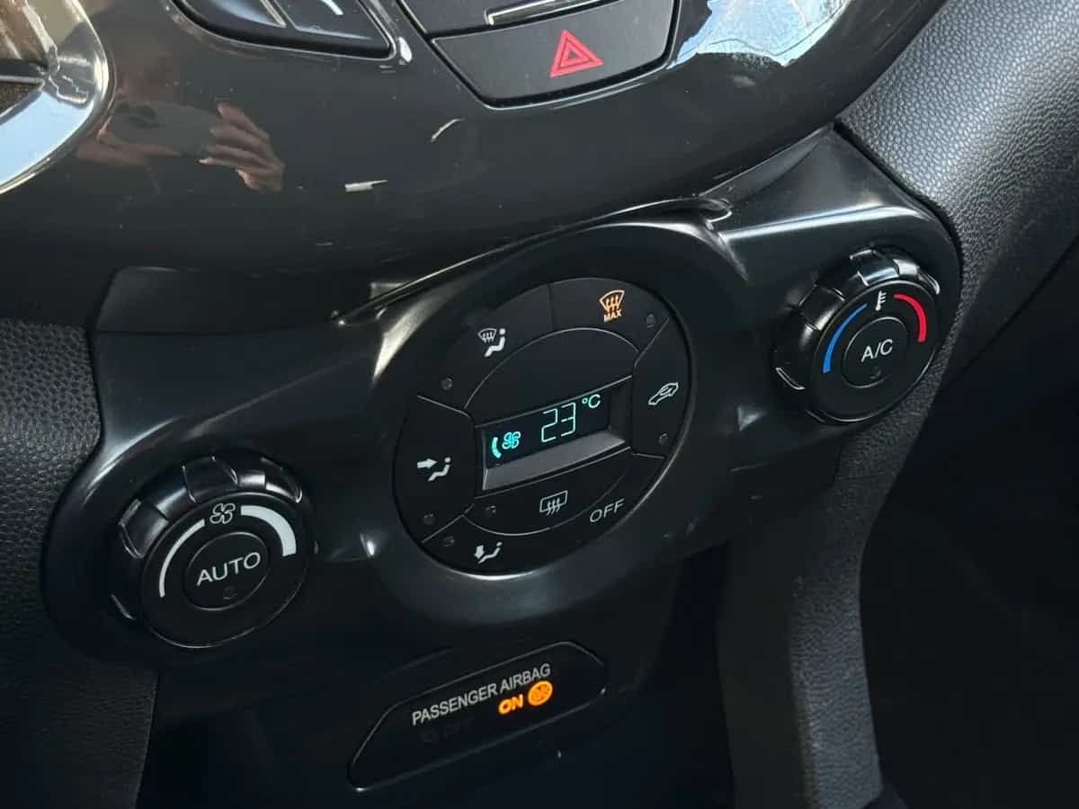 Ford EcoSport - фото 15