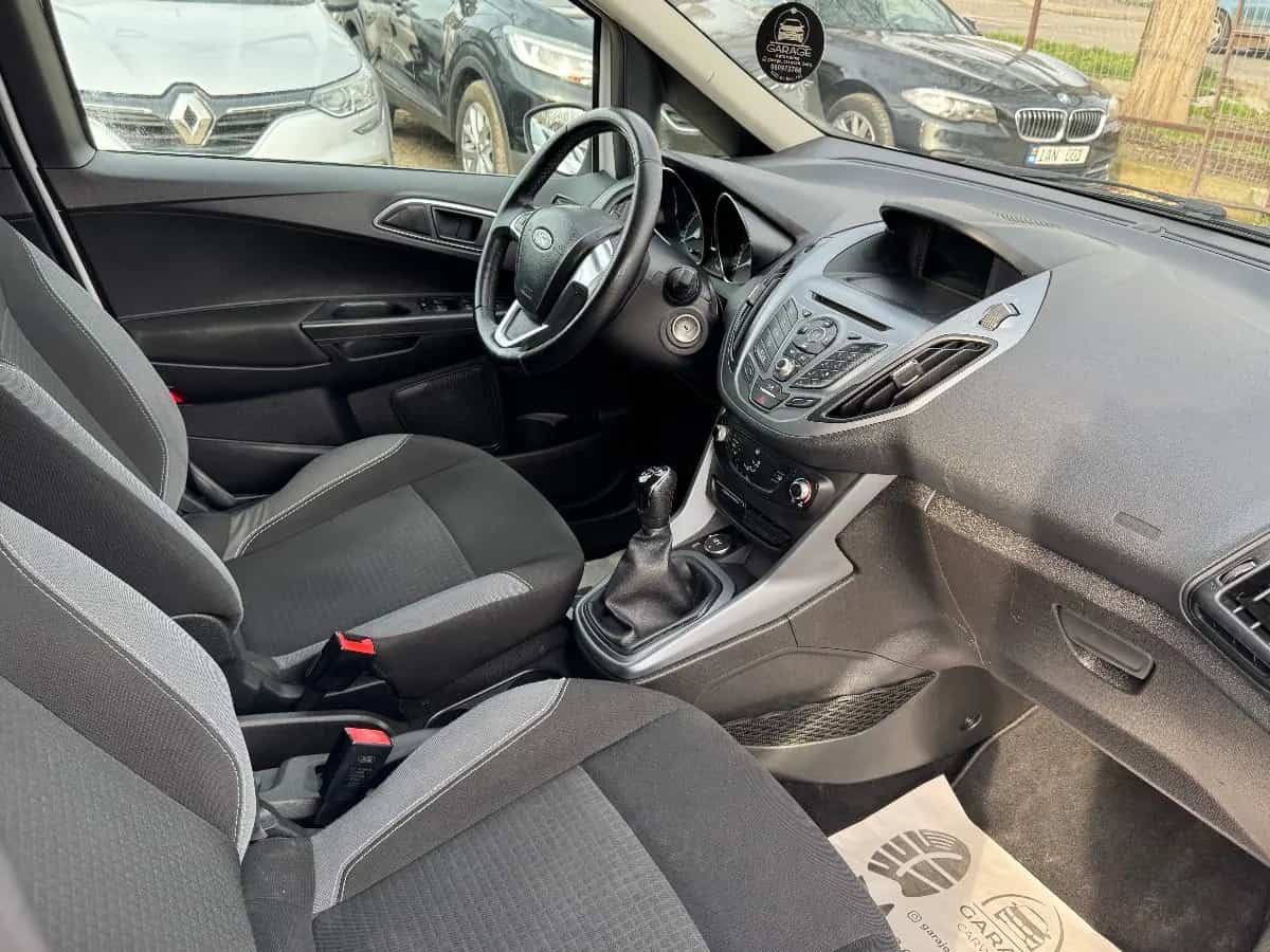 Ford B-Max - фото 11