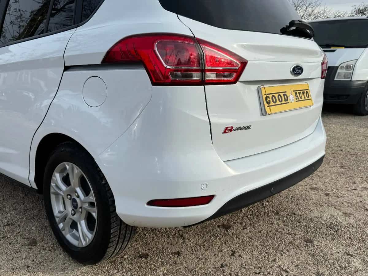 Ford B-Max - фото 5