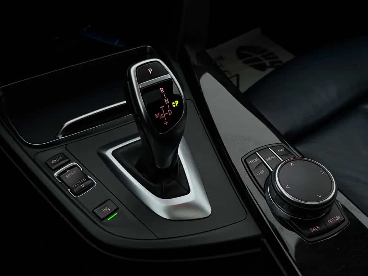 BMW 4 Series - фото 15