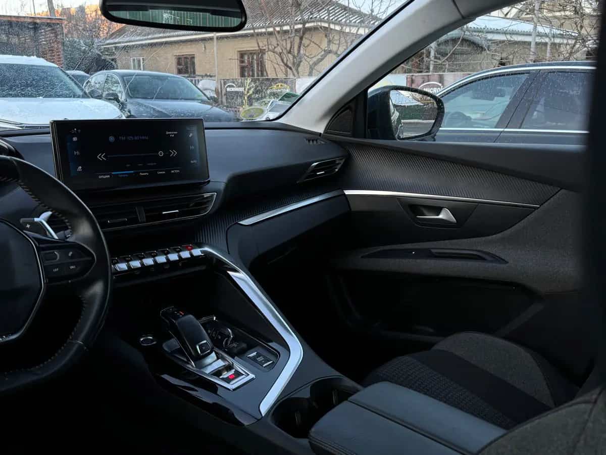 Peugeot 3008 - фото 12