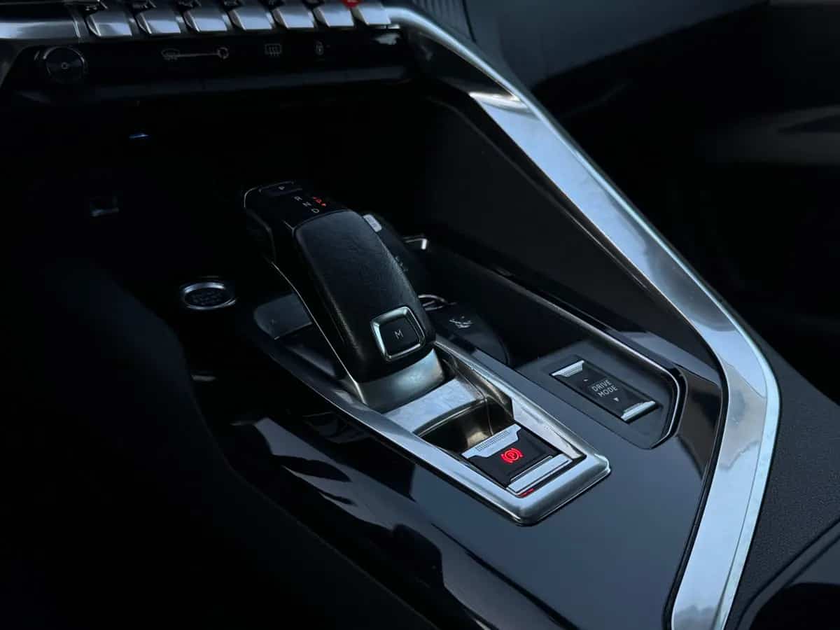 Peugeot 3008 - фото 14