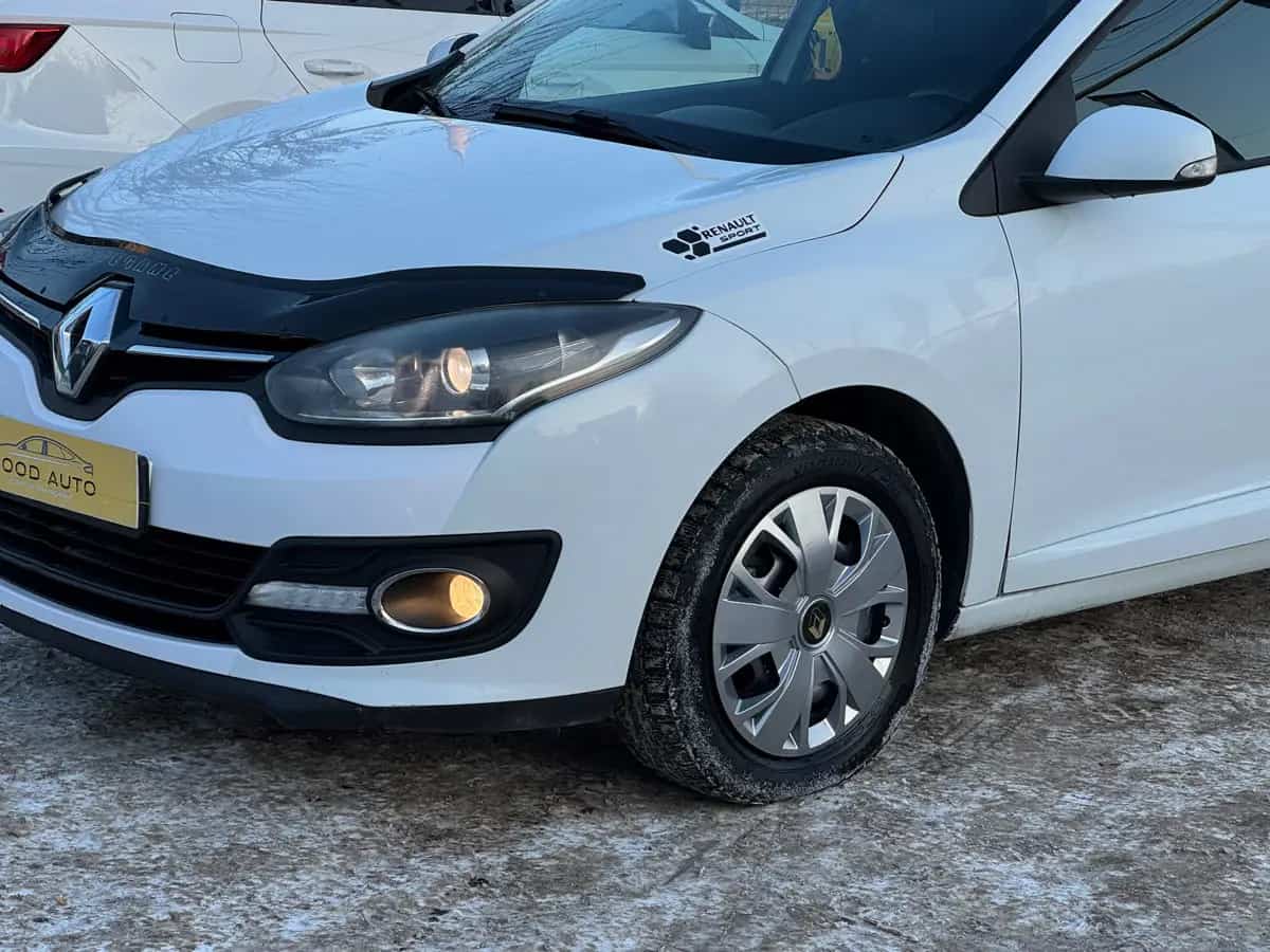Renault Megane - фото 4