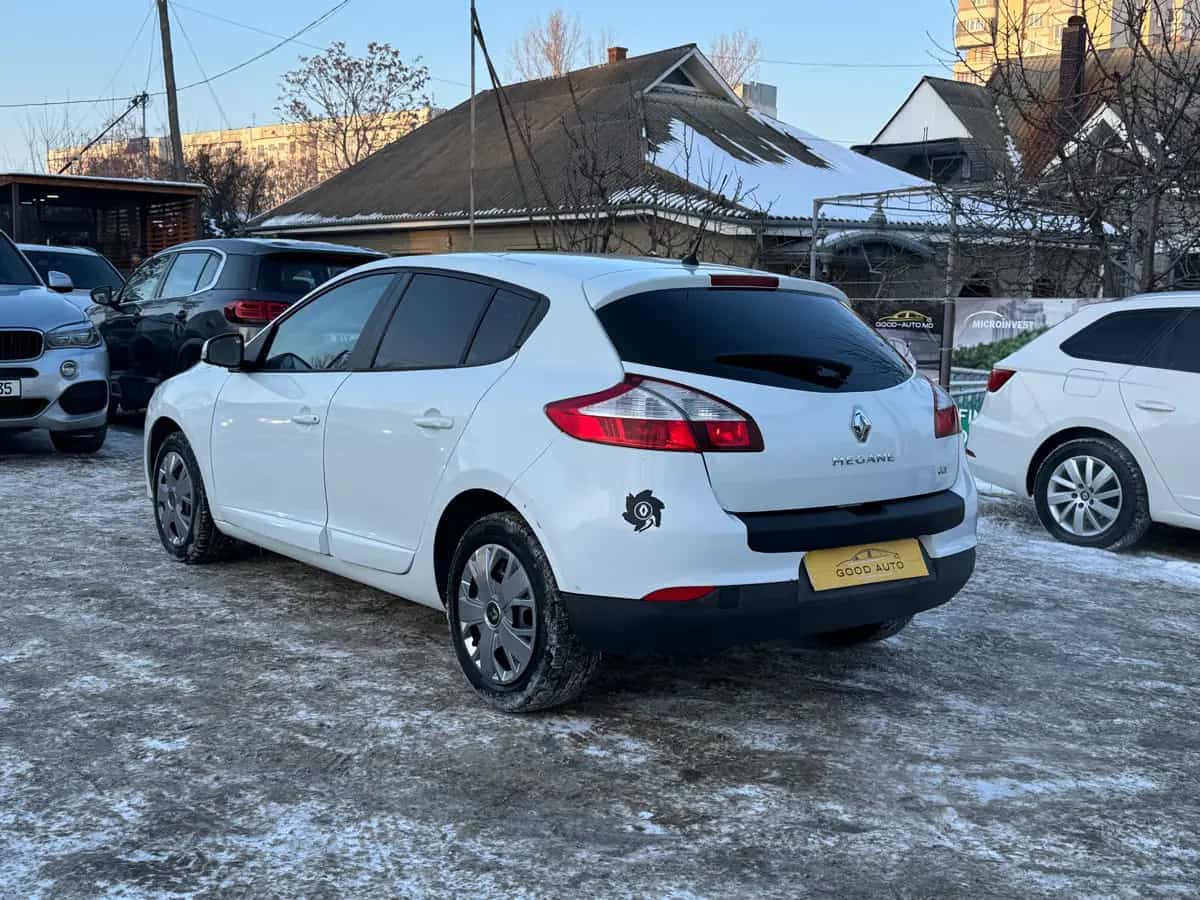 Renault Megane - фото 6