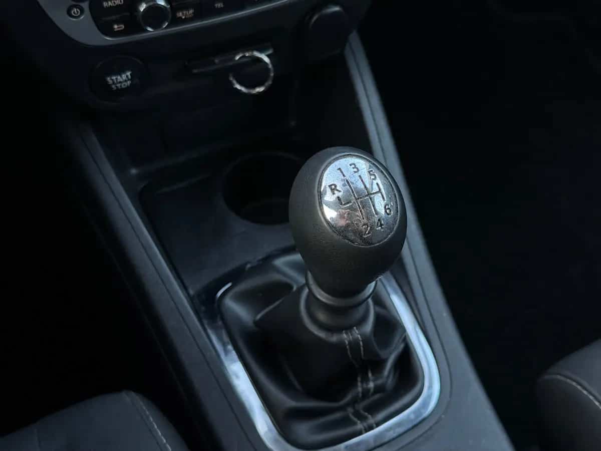 Renault Megane - фото 9