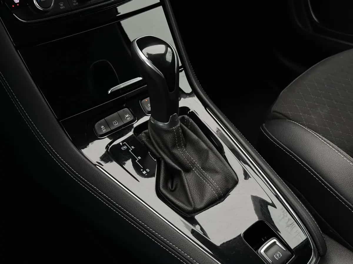 Opel Grandland X - фото 13