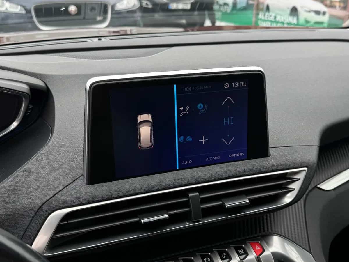 Peugeot 3008 - фото 17