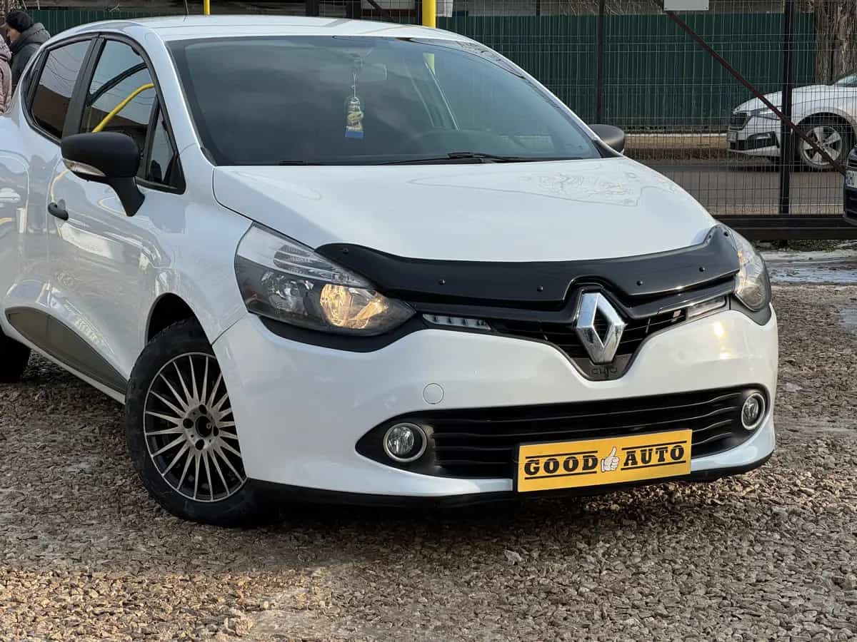 Renault Clio - фото 2