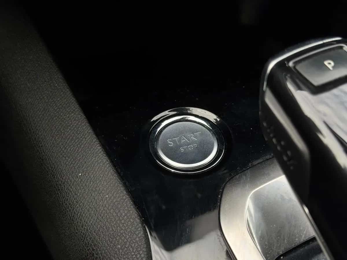 Peugeot 5008 - фото 16