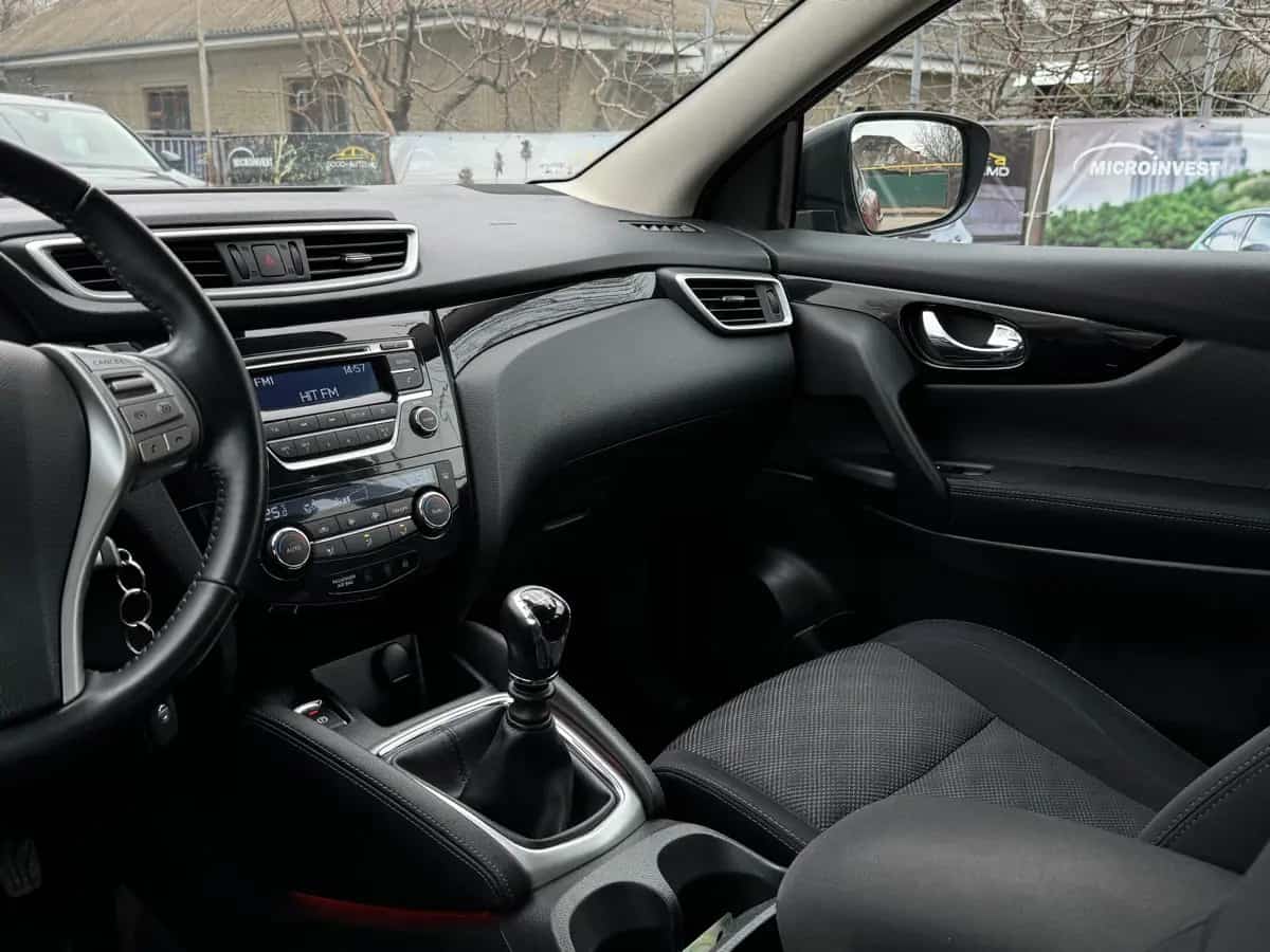 Nissan Qashqai - фото 12