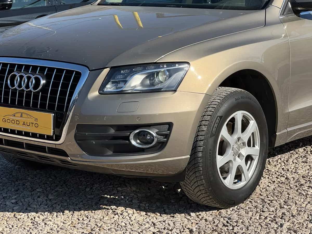 Audi Q5 - фото 4