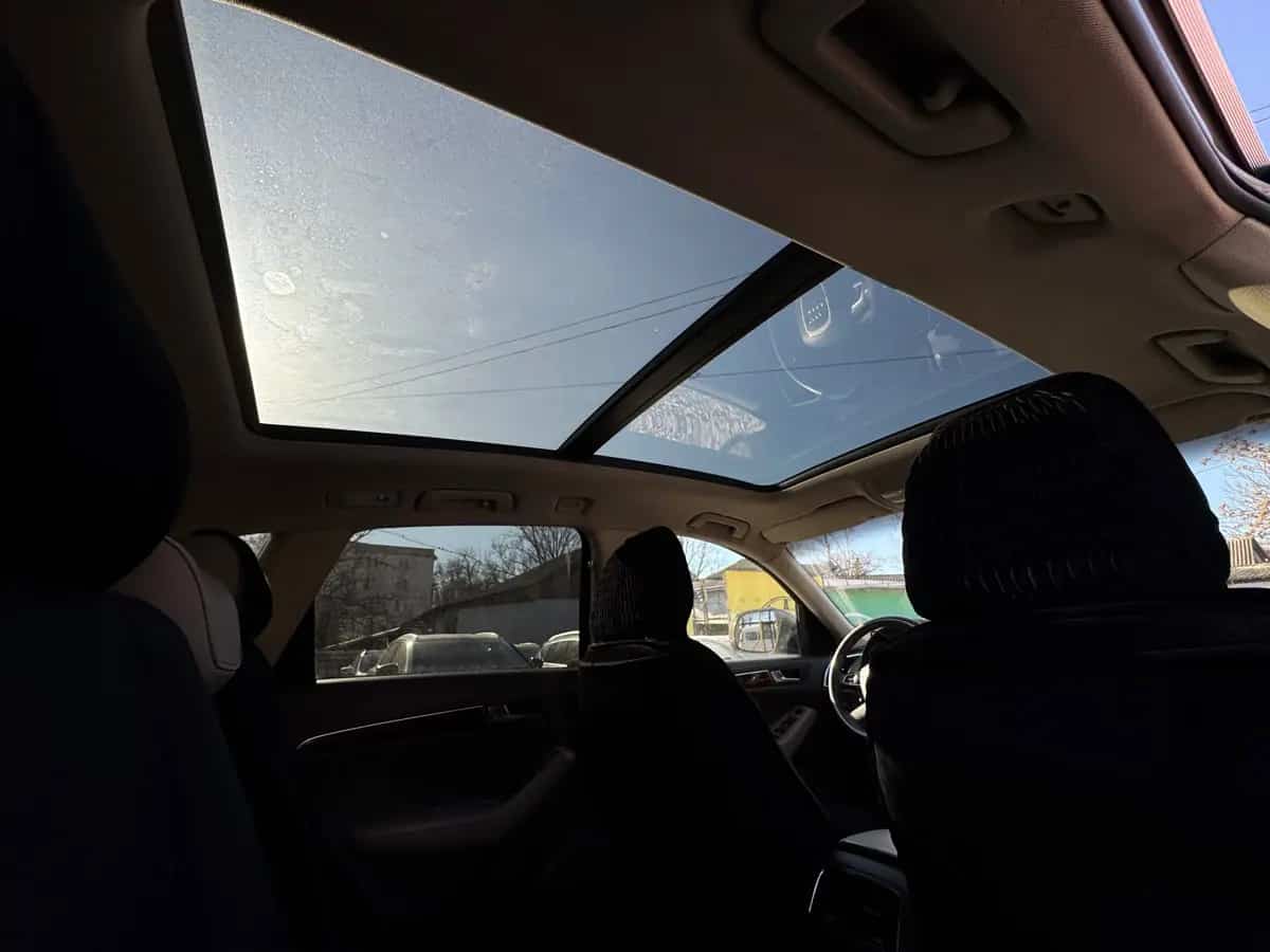 Audi Q5 - фото 10