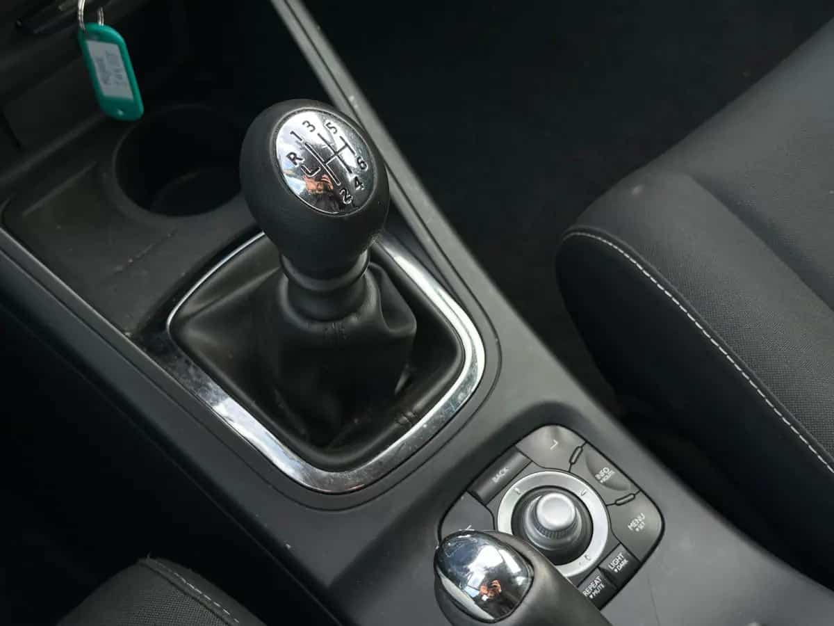 Renault Megane - фото 12