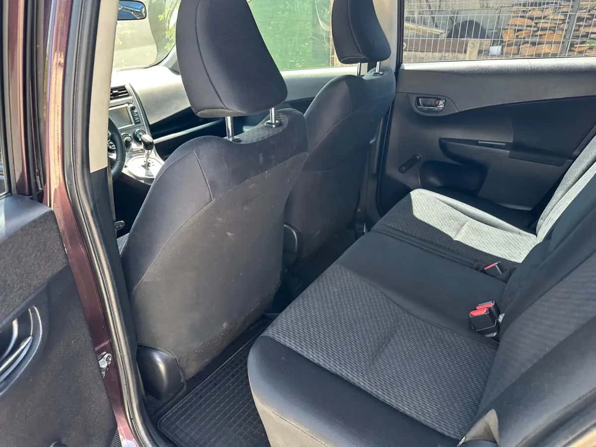 Toyota Verso-S - фото 7