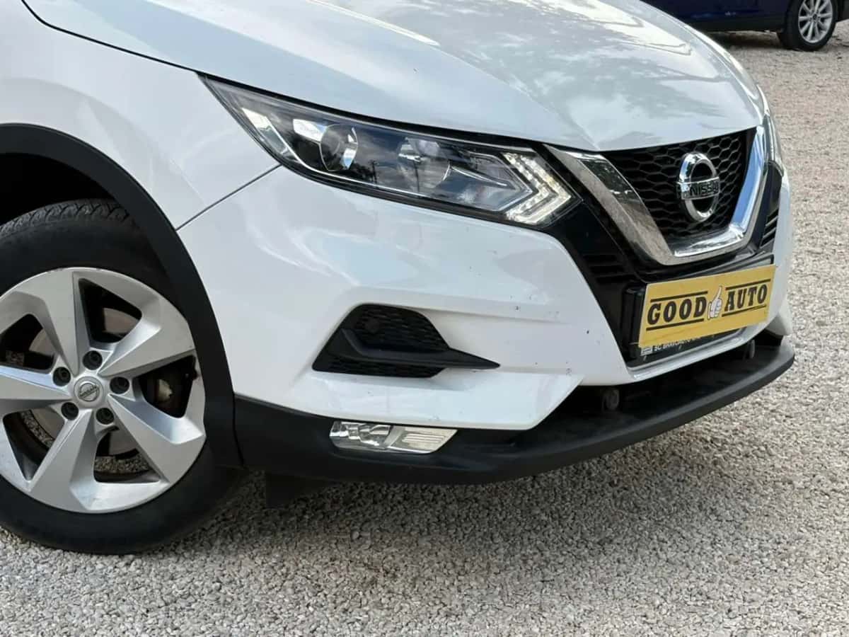 Nissan Qashqai - fotografia 2