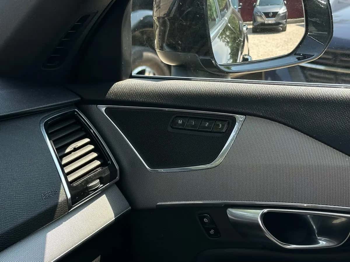 Volvo XC90 - fotografia 14