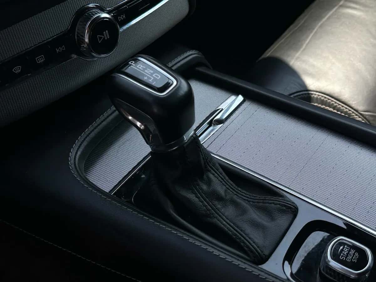 Volvo XC90 - fotografia 16
