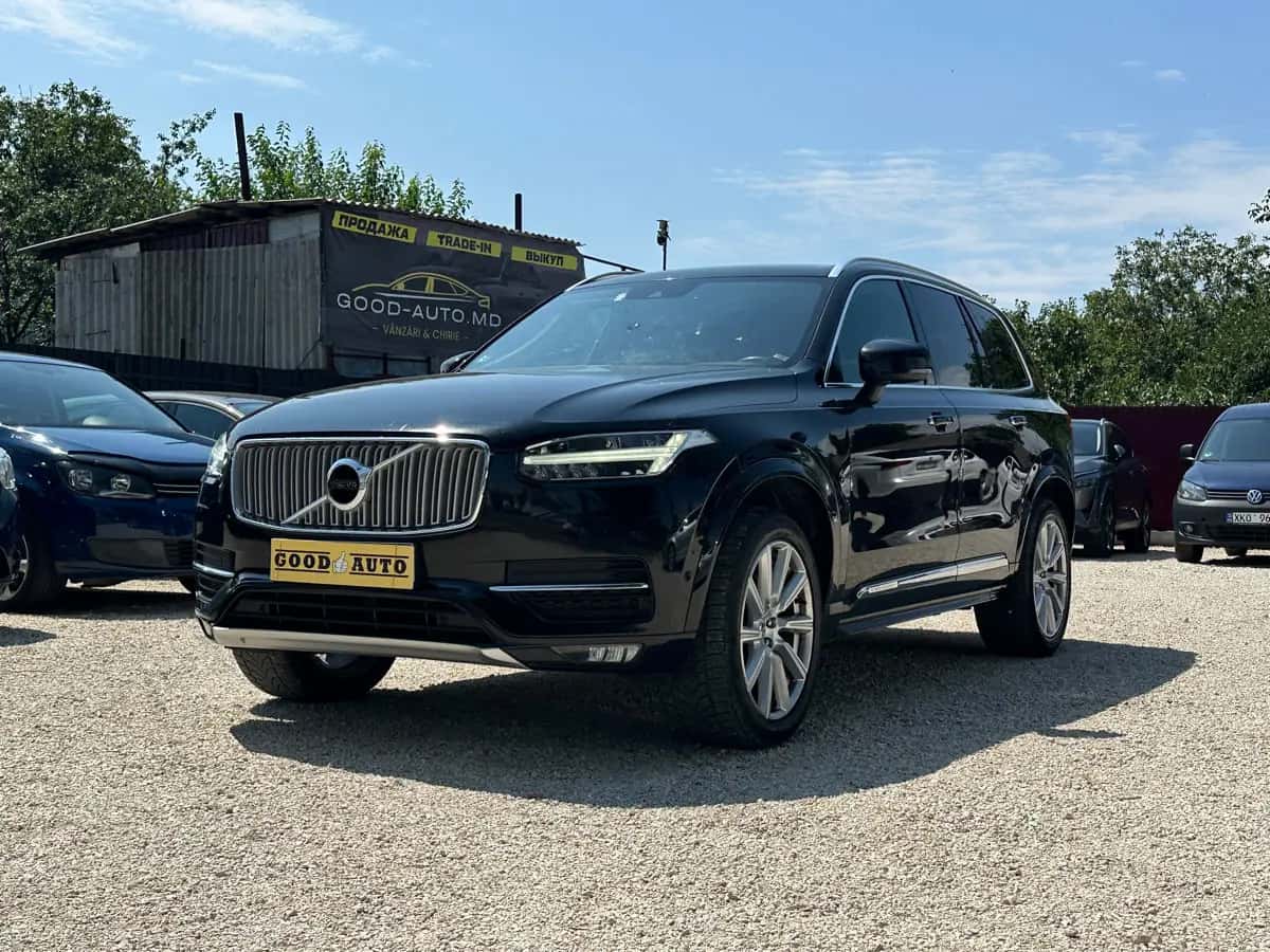 Volvo XC90 - fotografia 3