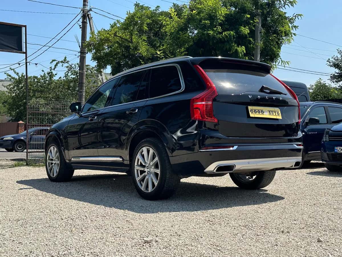 Volvo XC90 - fotografia 6