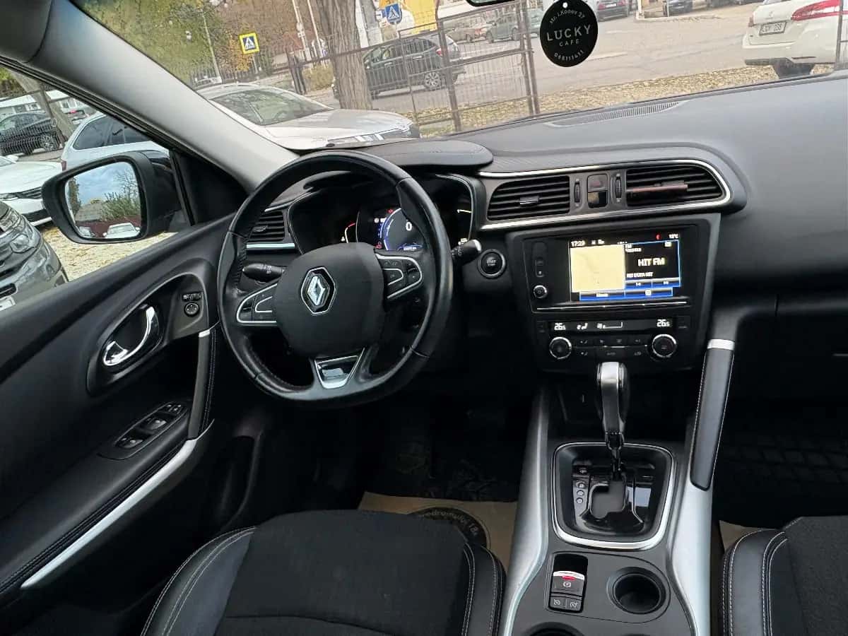 Renault Kadjar - фото 11