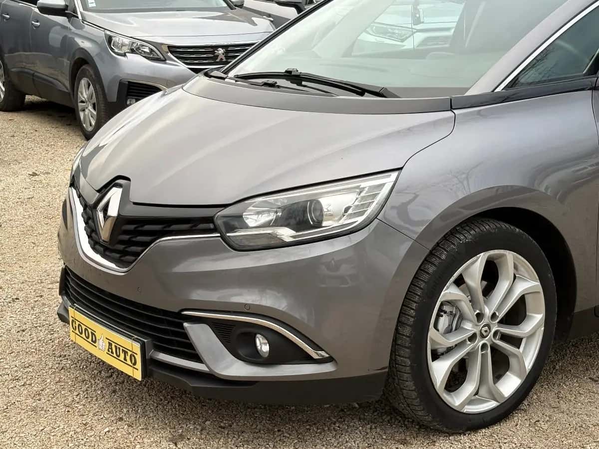 Renault Grand Scenic - фото 4