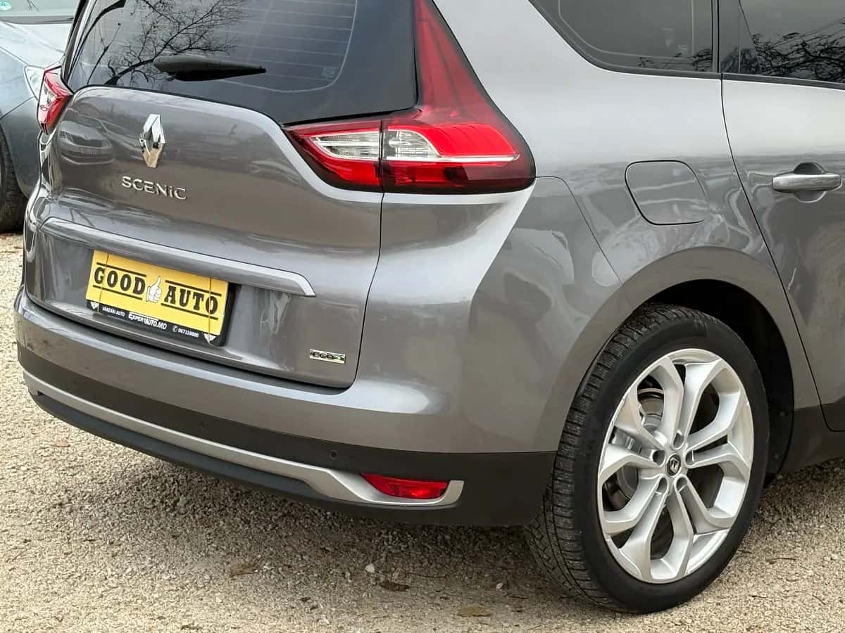 Renault Grand Scenic - фото 7