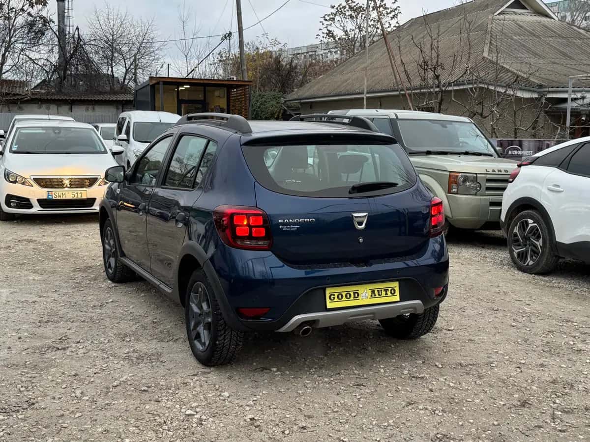 Dacia Sandero - fotografia 6