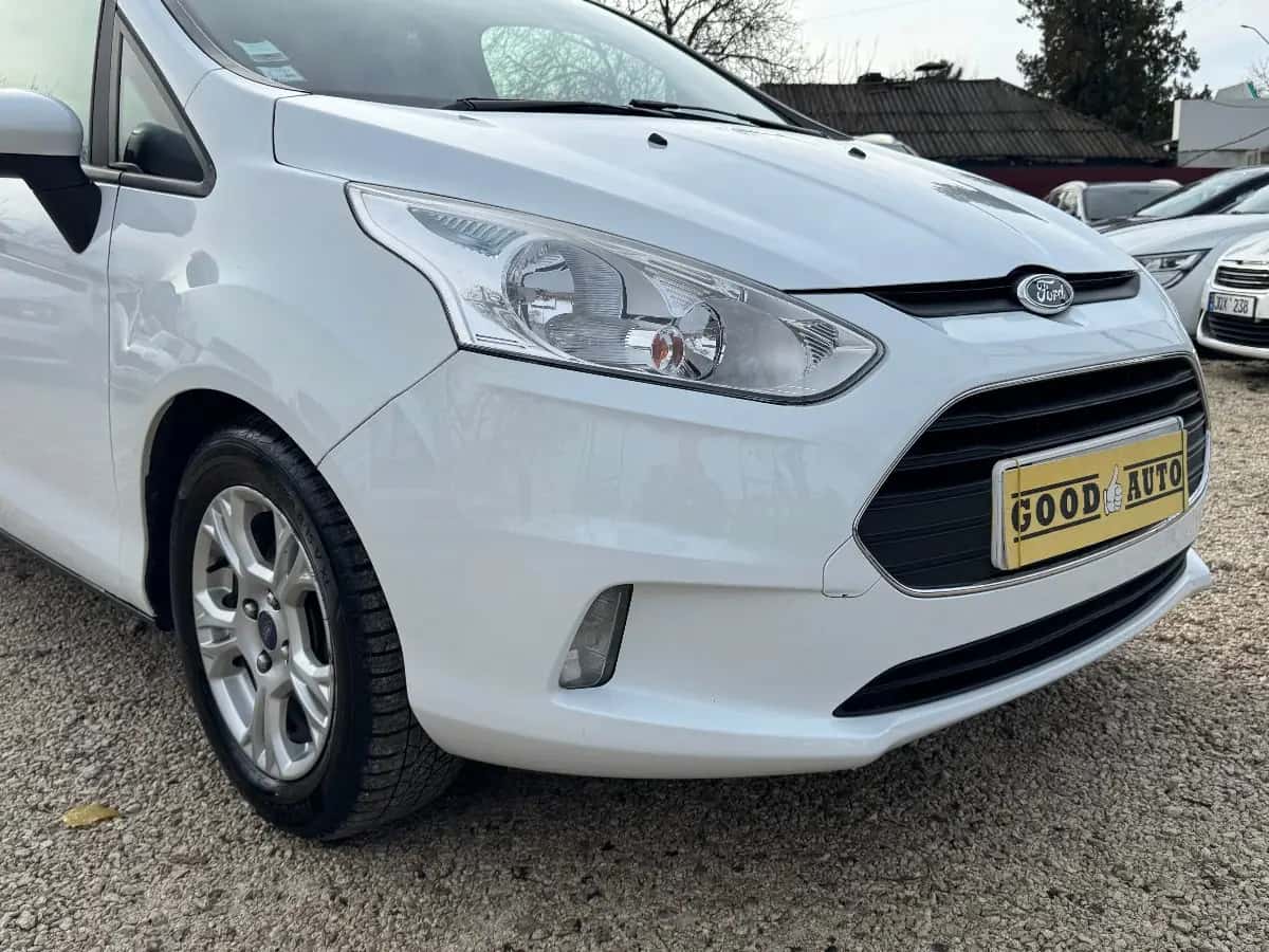 Ford B-Max - fotografia 2