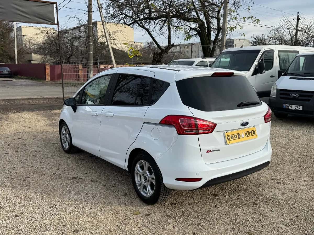 Ford B-Max - fotografia 4
