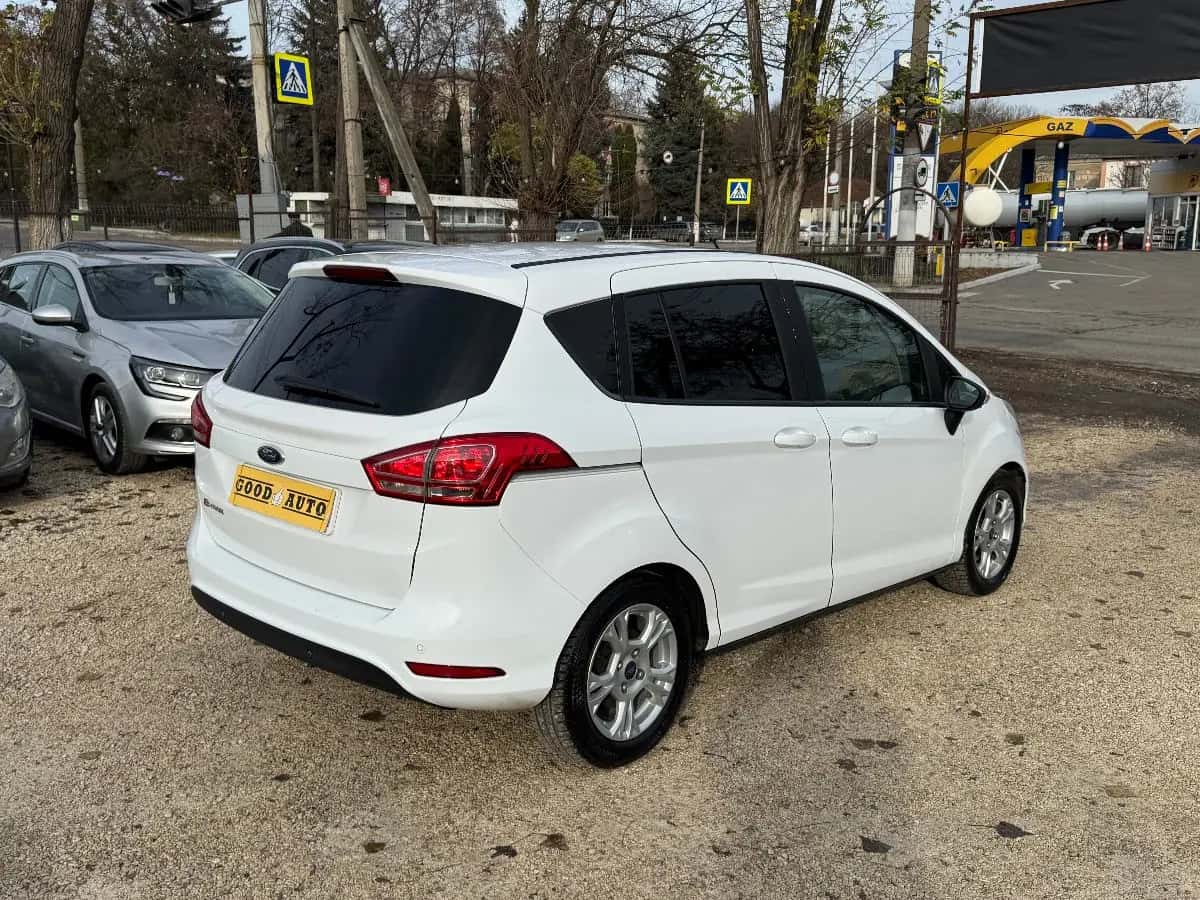 Ford B-Max - fotografia 6
