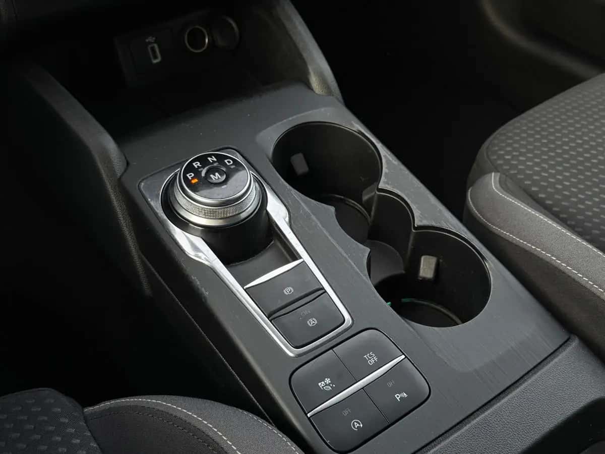 Ford Focus - фото 12