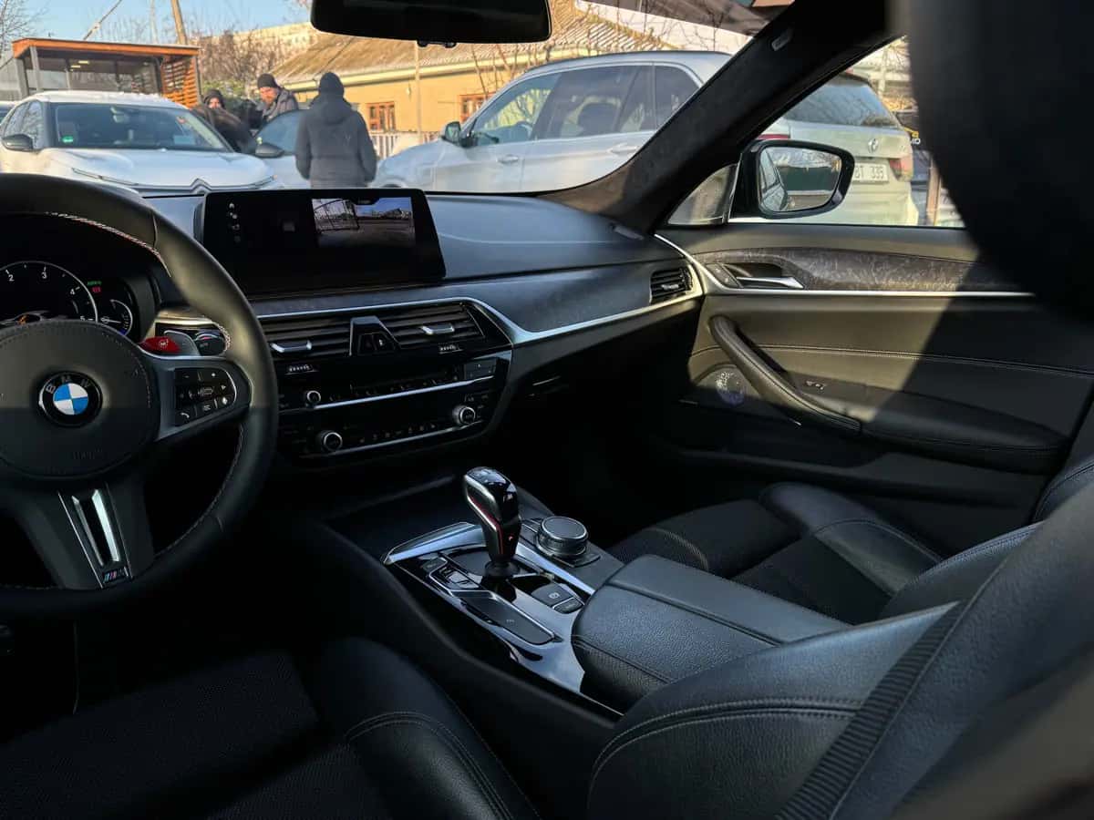 Bmw 5 Series - фото 11