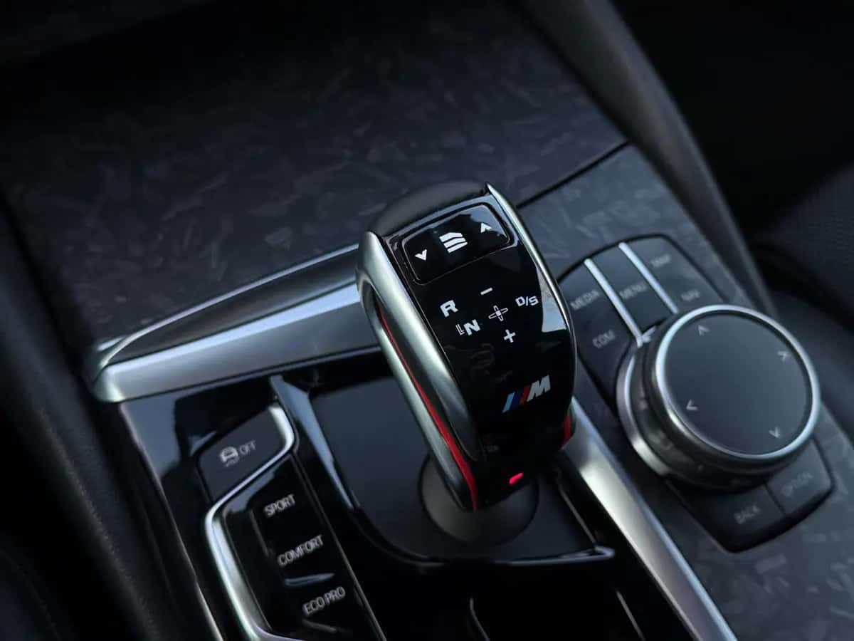 Bmw 5 Series - фото 13