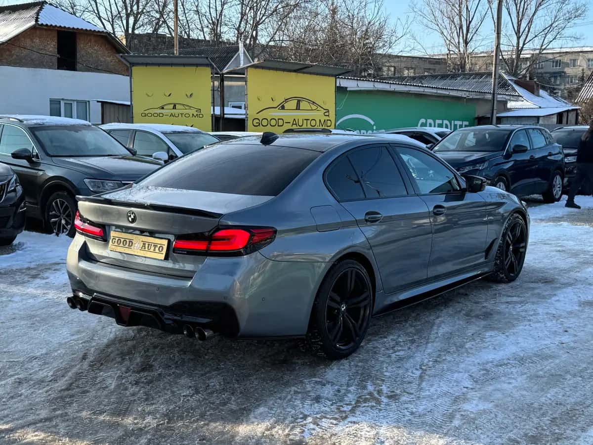 Bmw 5 Series - фото 5
