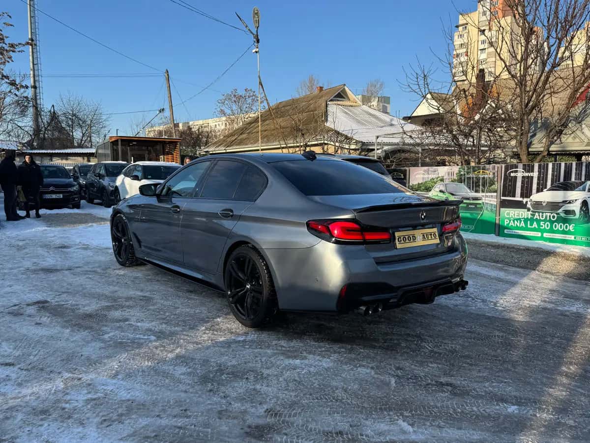 Bmw 5 Series - фото 6