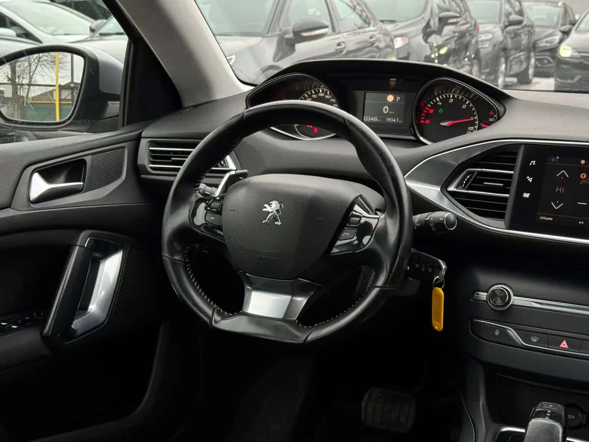 Peugeot 308 - фото 19