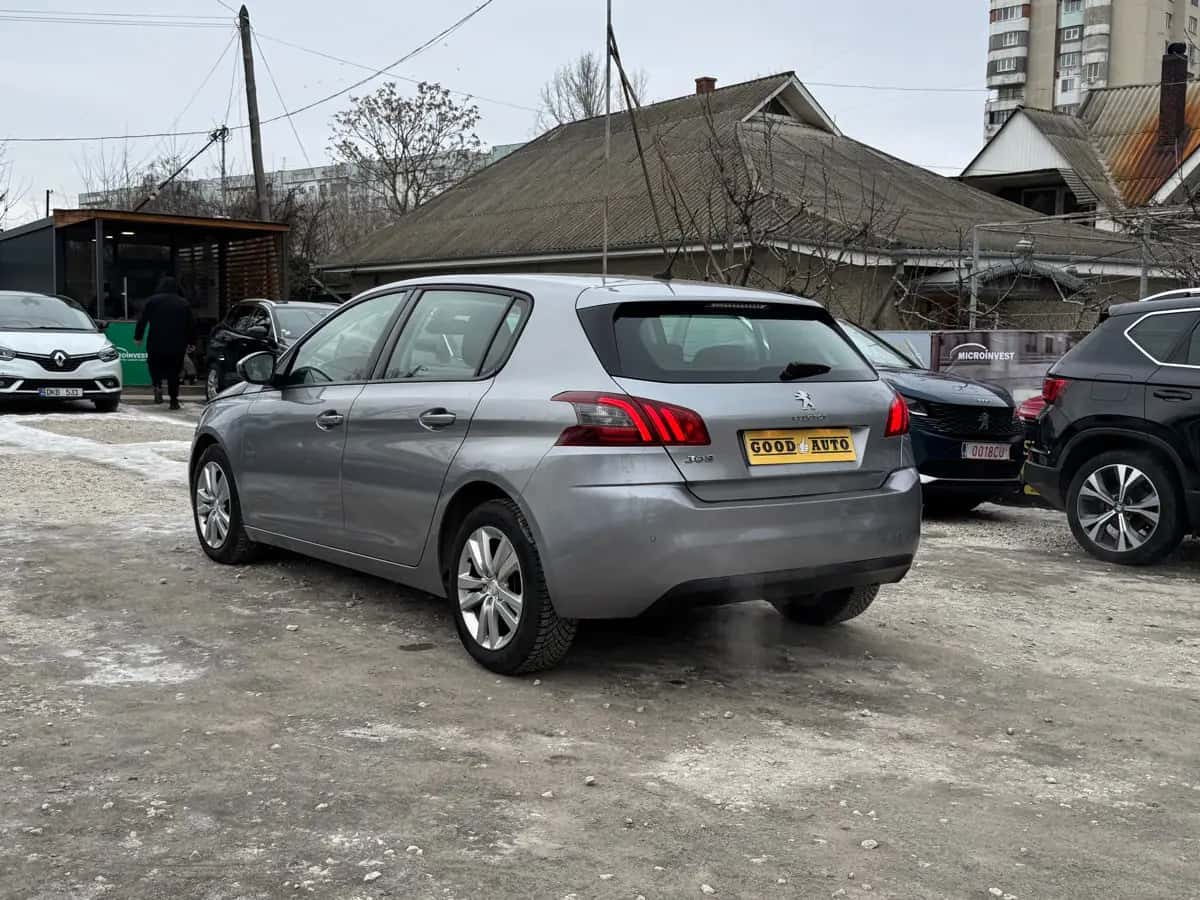 Peugeot 308 - фото 6