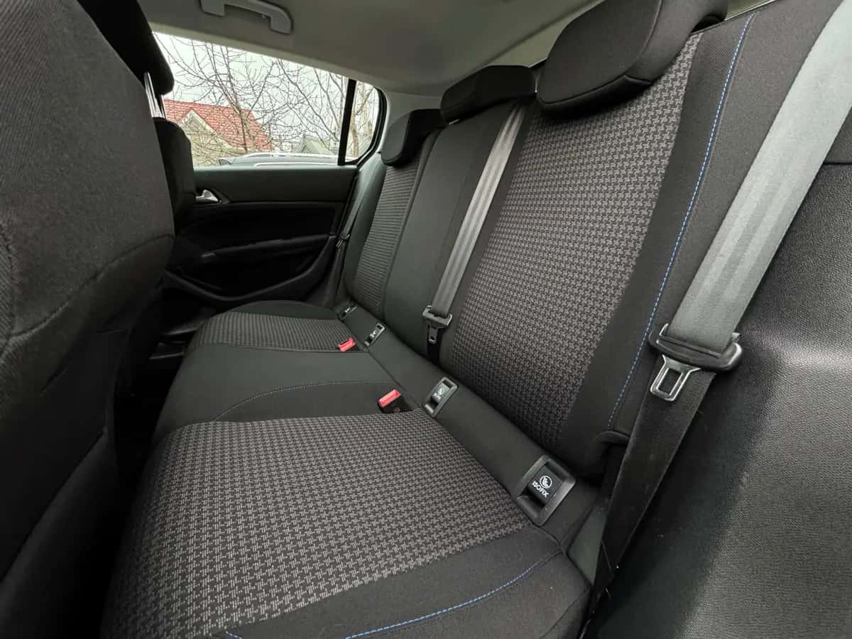 Peugeot 308 - фото 9