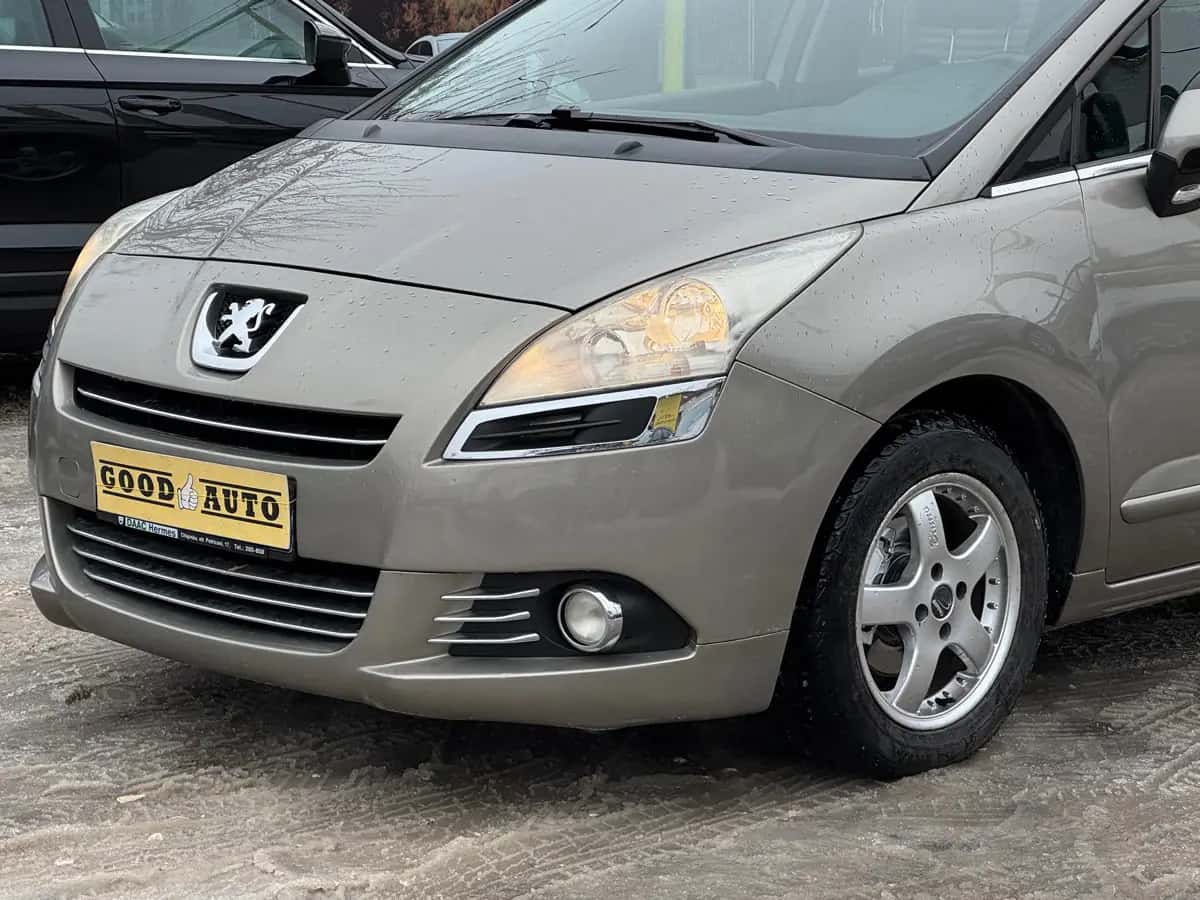 Peugeot 5008 - fotografia 4