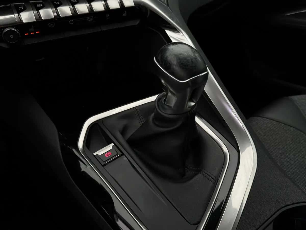 Peugeot 3008 - fotografia 15