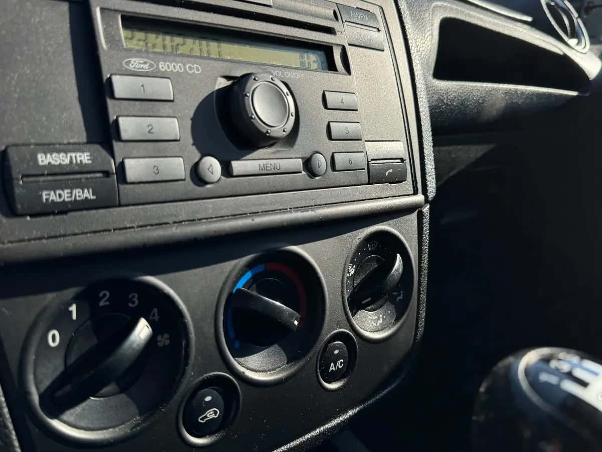 Ford Fiesta - фото 11